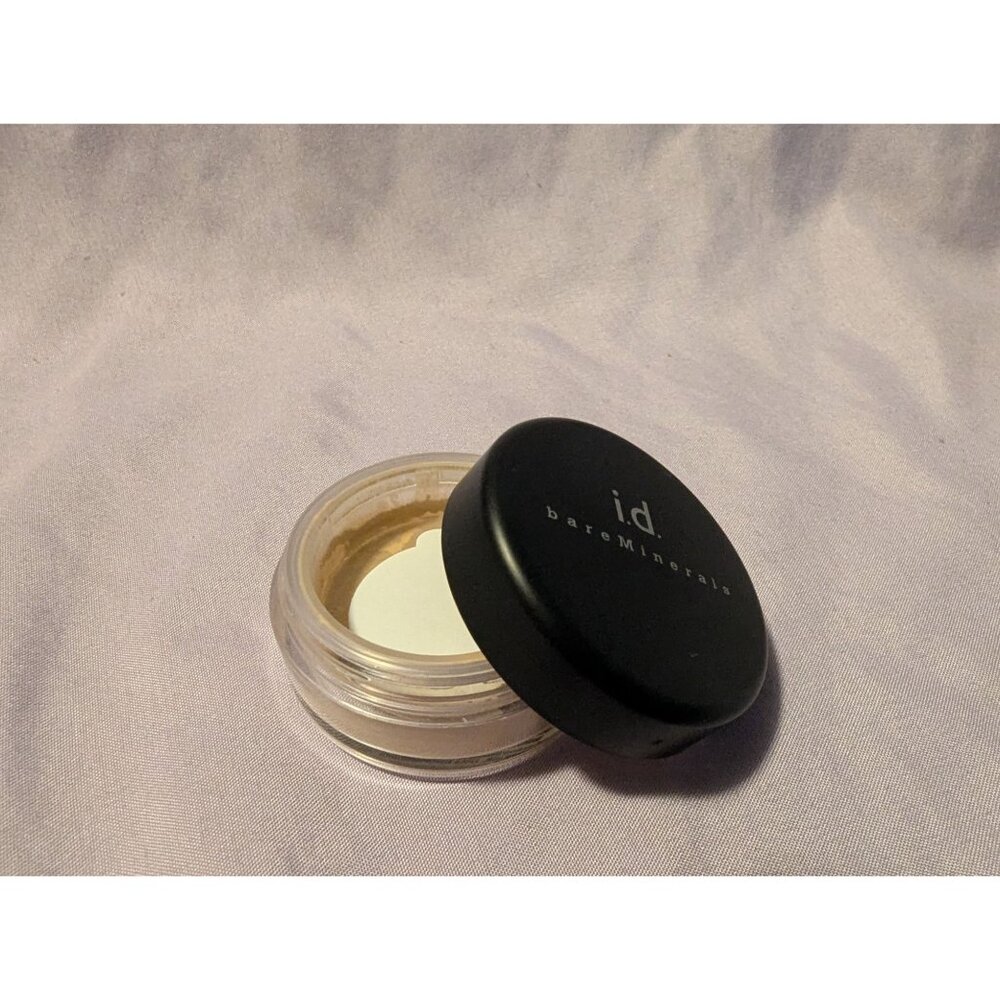 Bareminerals Foundation SPF 15 Sunscreen 1G Light 0.07 Oz / 2g